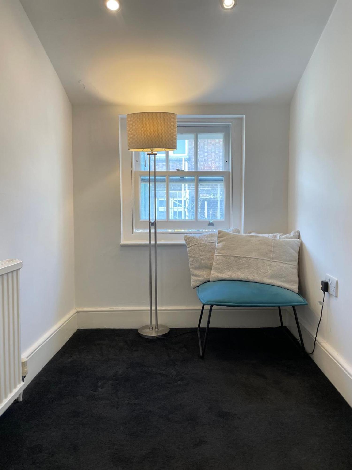 Victoria Maisonette Apartment ロンドン エクステリア 写真