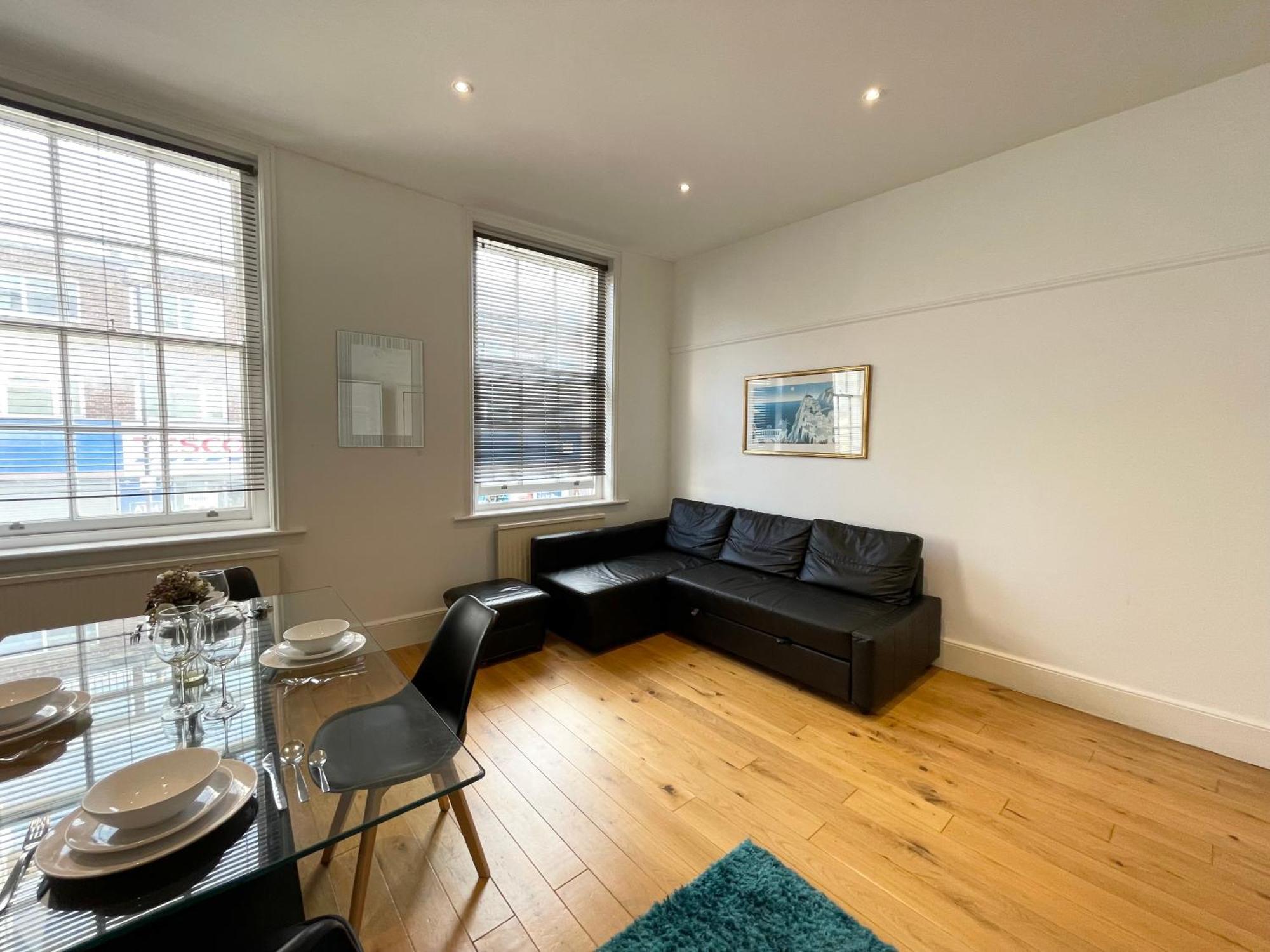 Victoria Maisonette Apartment ロンドン エクステリア 写真